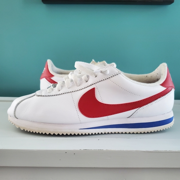 Women's Nike Shoes Size 11 - Picture 3 of 7